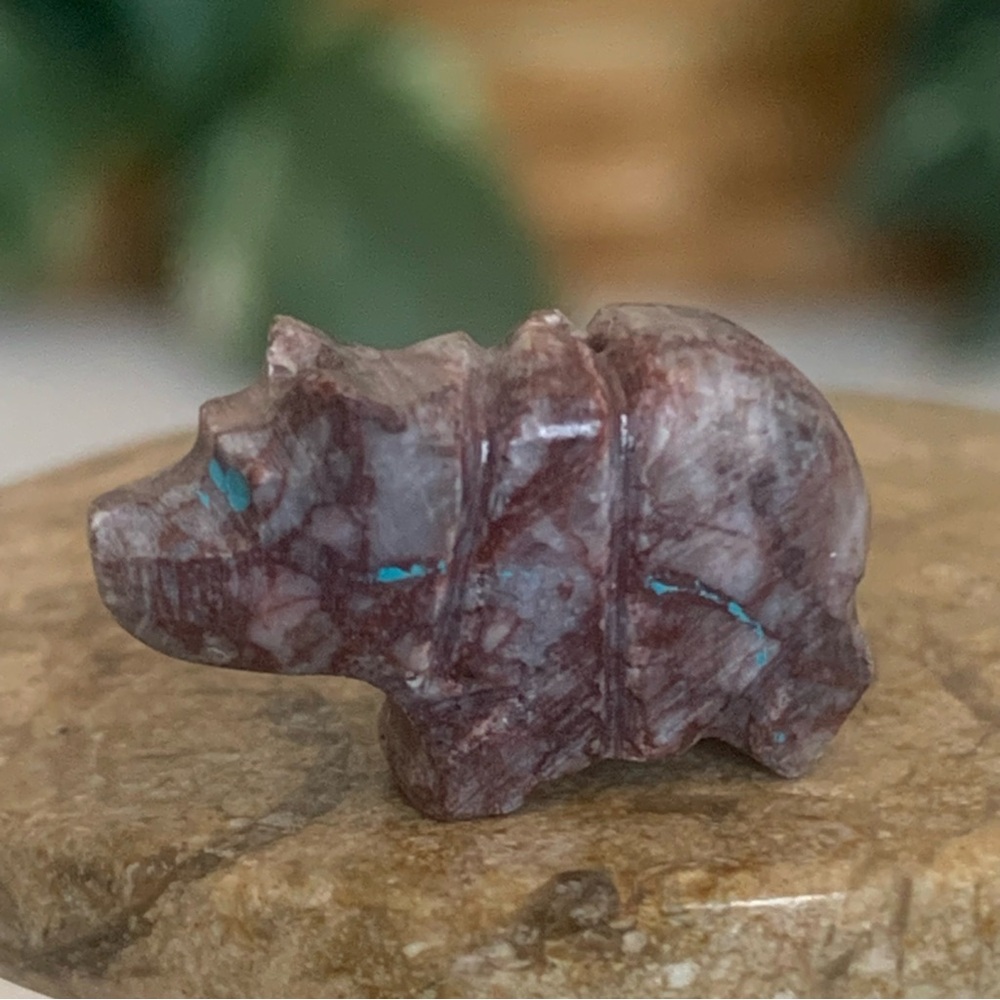 Native American Style Zuni Bear Fetish Bead Carved Stone Mini Spirit Animal .9"